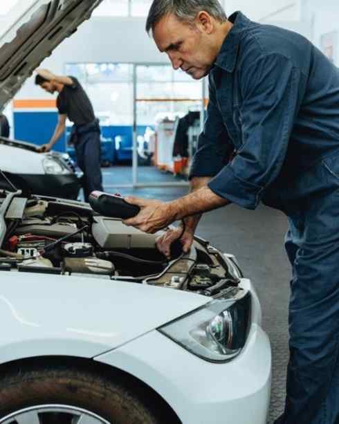 MECHANIC JOB IN UAE - MANPOWER SUPPLY - DAR AL QAMAR