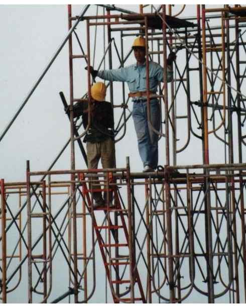 SCAFFOLDERS JOB IN UAE - MANPOWER SUPPLY - DAR AL QAMAR